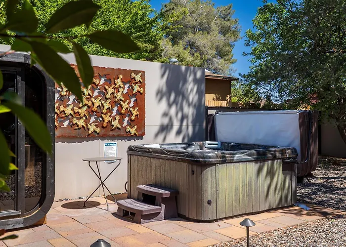 Vakantiehuis Wellness Retreat - Gym, Sauna, Steam And Tub